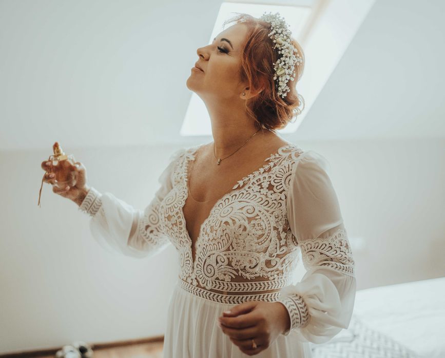 Suknia Ślubna Boho z długim rękawem rozmiar 42.