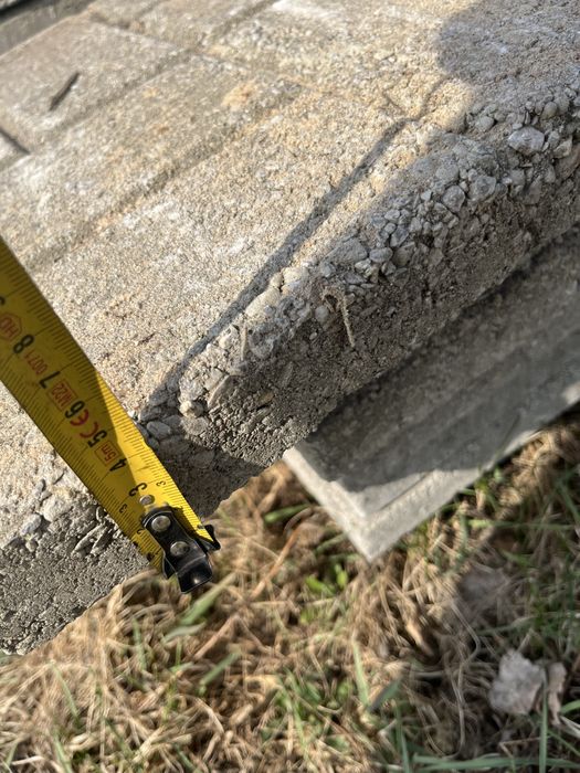 Sprzedam plytki chodznikowe