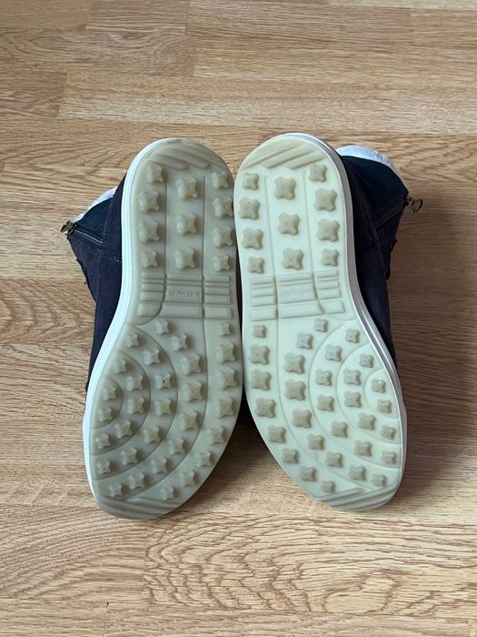 Зимові термо черевики Lowa 36 розміру в стані нових