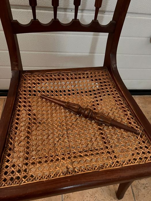 Cadeiras assento palhinha (4)  para restaurar