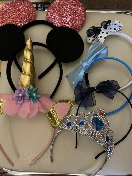 Продам білу блузу рубашку Hello Kittiy  для дівчинки