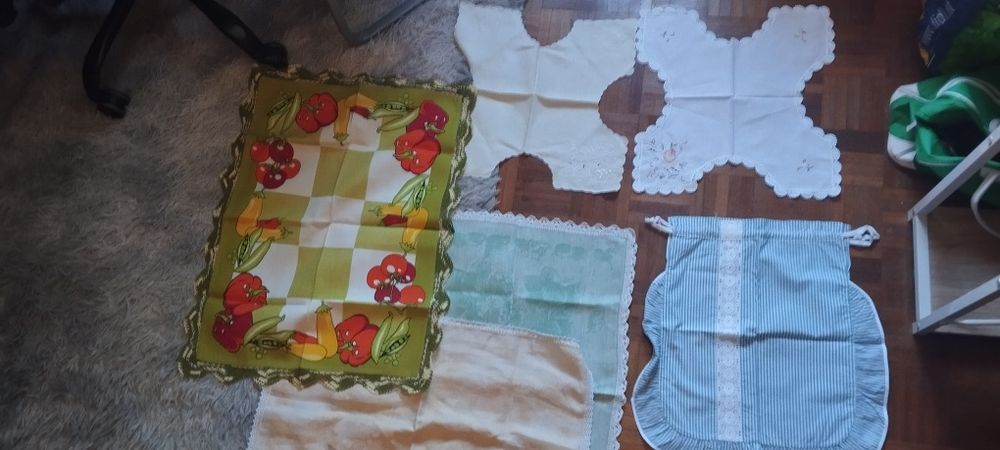 Toalhas, centros de mesa bordados