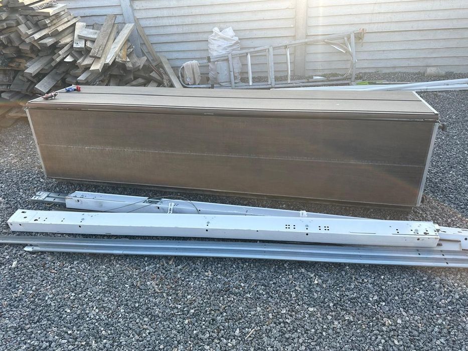 Гаражні двері. Розмір 2.5*2.27 деталі в описі