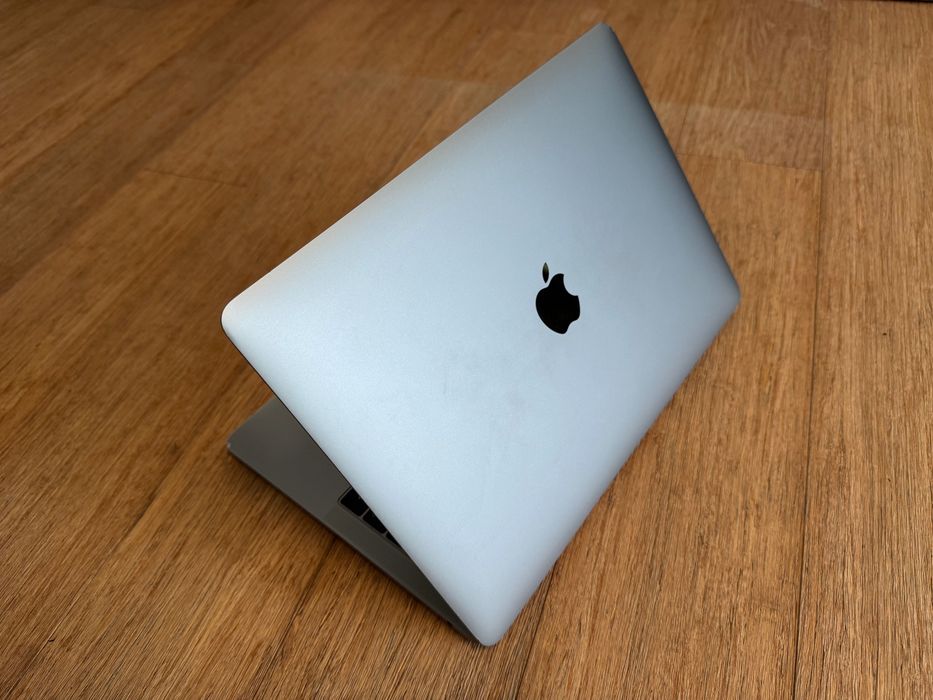 MacBook Pro 13,3" MPXQ2ZE/A