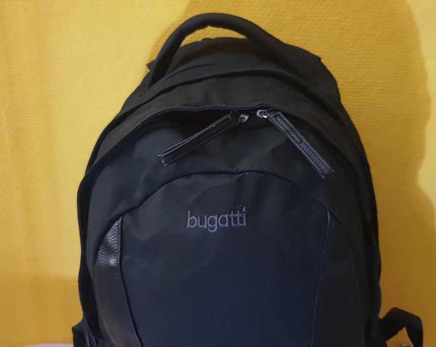 Oryginalny plecak Bugatti
