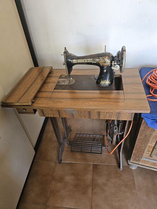 Maquina de costura Singer colecionador