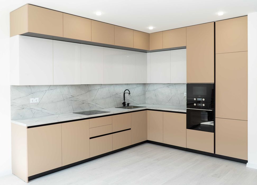 Виготовлення кухонь, тумб, шаф-купе під ключ та інші меблі для спальні