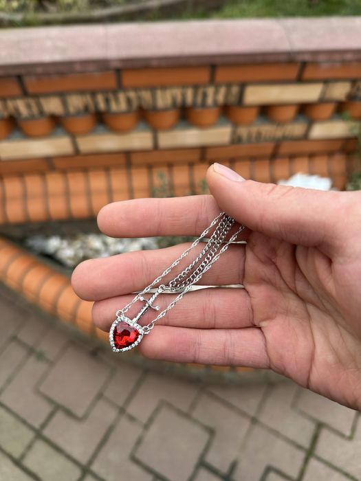 Кулон Серце та меч. НОВИЙ. Є багато шт.