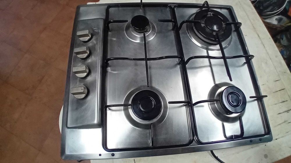 Mobilia de sala ,placa a gas ,sofa cama