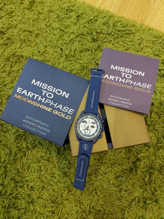 Swatch omega Earthphase Moonphase gold