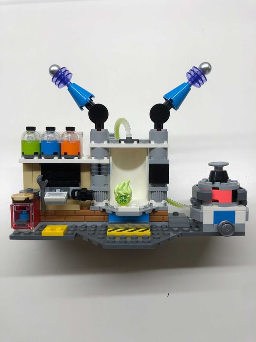 Kompletne Lego Hidden Side 70418 + pudełko, instrukcja