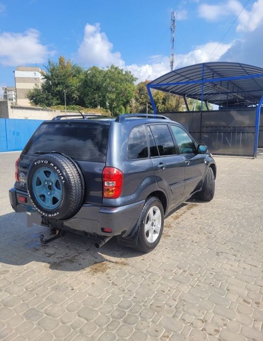 Продам Toyota RAV4 2.0 disel