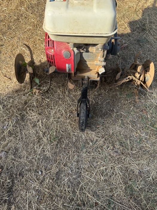 Moto cultivador /enchada