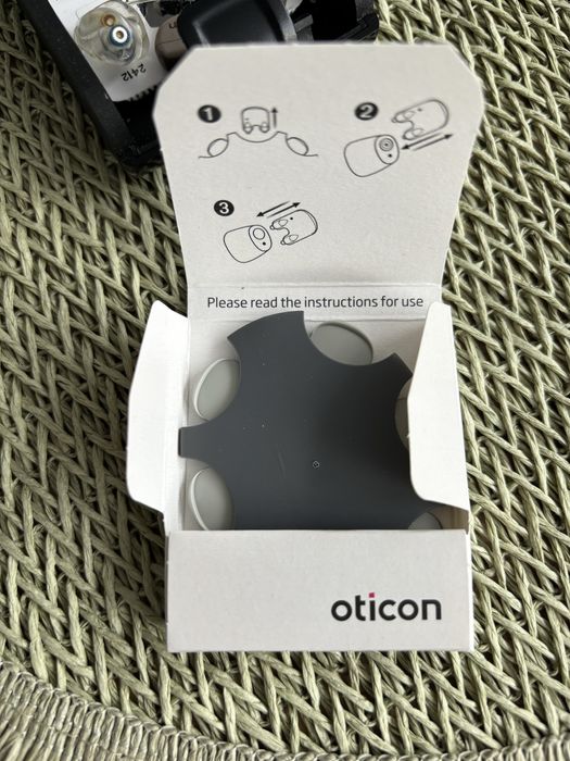Aparat słuchowy Oticon