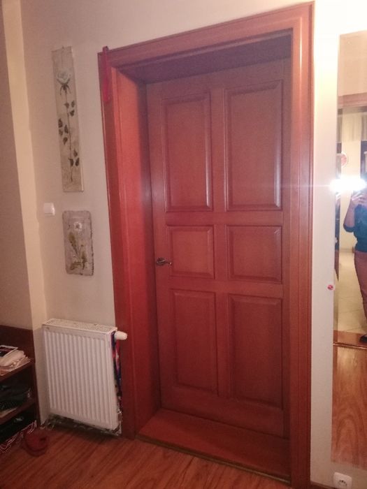 Drzwi wewnętrzne  do kamienicy