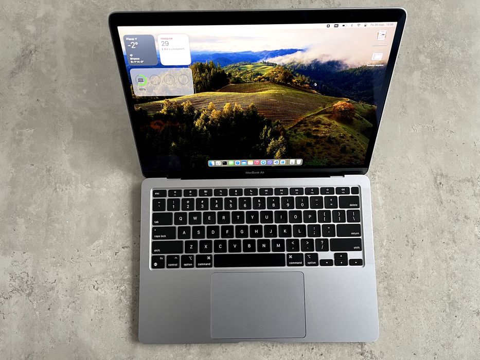 MacBook Air M1 16GB 256GB: 19 999 грн. - Ноутбуки Ровно на Olx