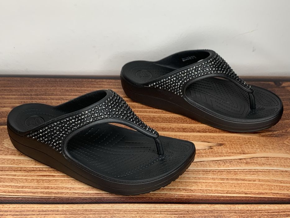 Crocs_Sloane Flip_Japonki Klapki Klasyczne Damskie Buty_38-39_24.5 cm
