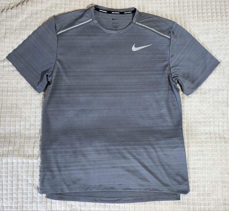 чоловіча футболка Nike розмір М
