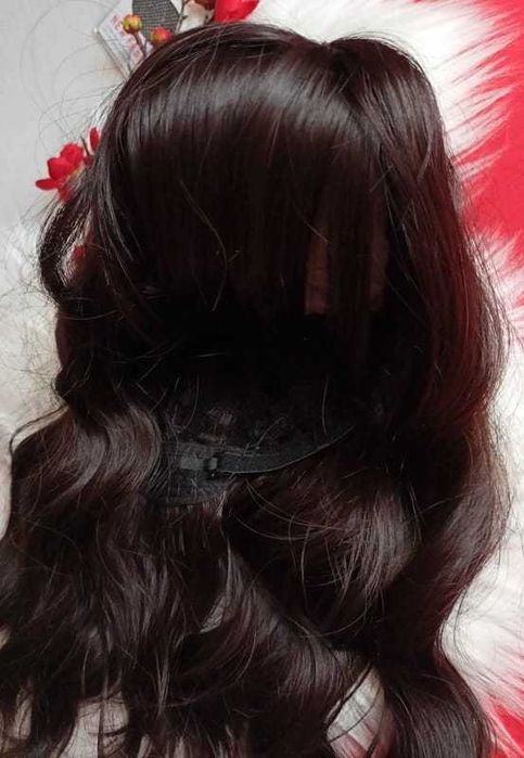 Peruka damska, brązowe włosy