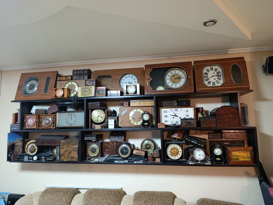 Продам часы и шкатулки