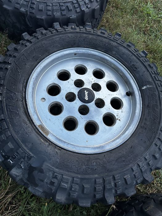 4 koła terenowe Jeep 4x4 235/70/R15