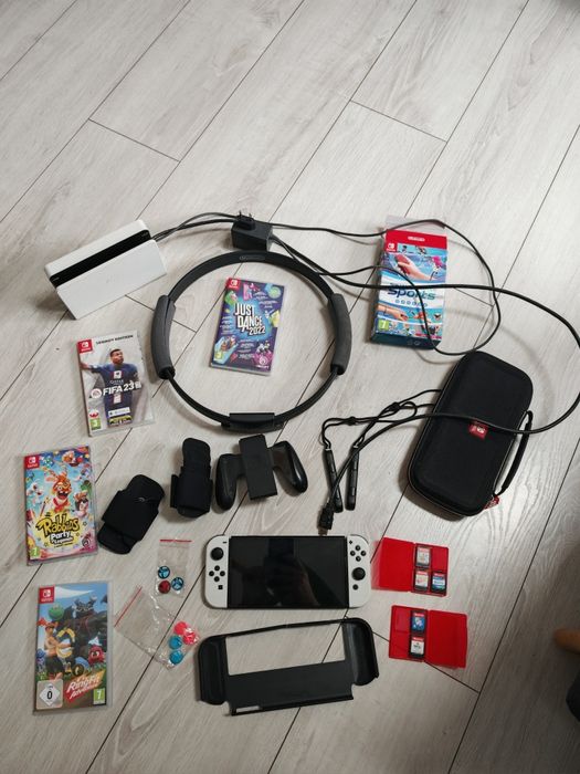 Zestaw Nintendo Switch OLED