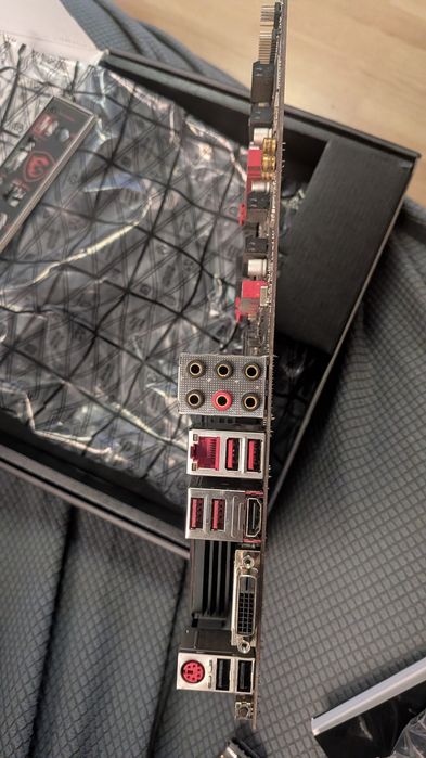MSI X370 Gaming Plus AM4 – Ryzen 5000 – 50€
