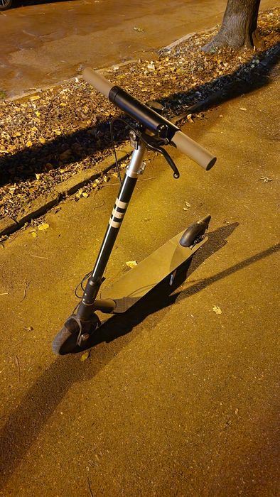 Електросамокат es-10