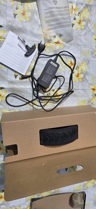 Xiaomi Mi Electric Scooter Pro 2 — Майже без пробігу (286 км, 8 циклів), повний комплект
