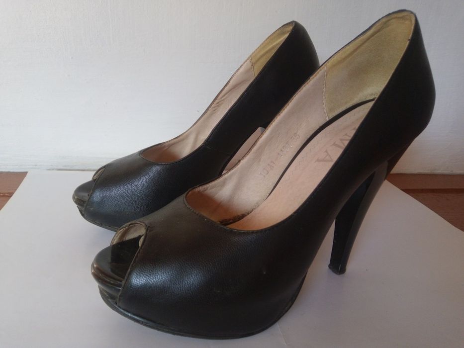 Туфли женские модные