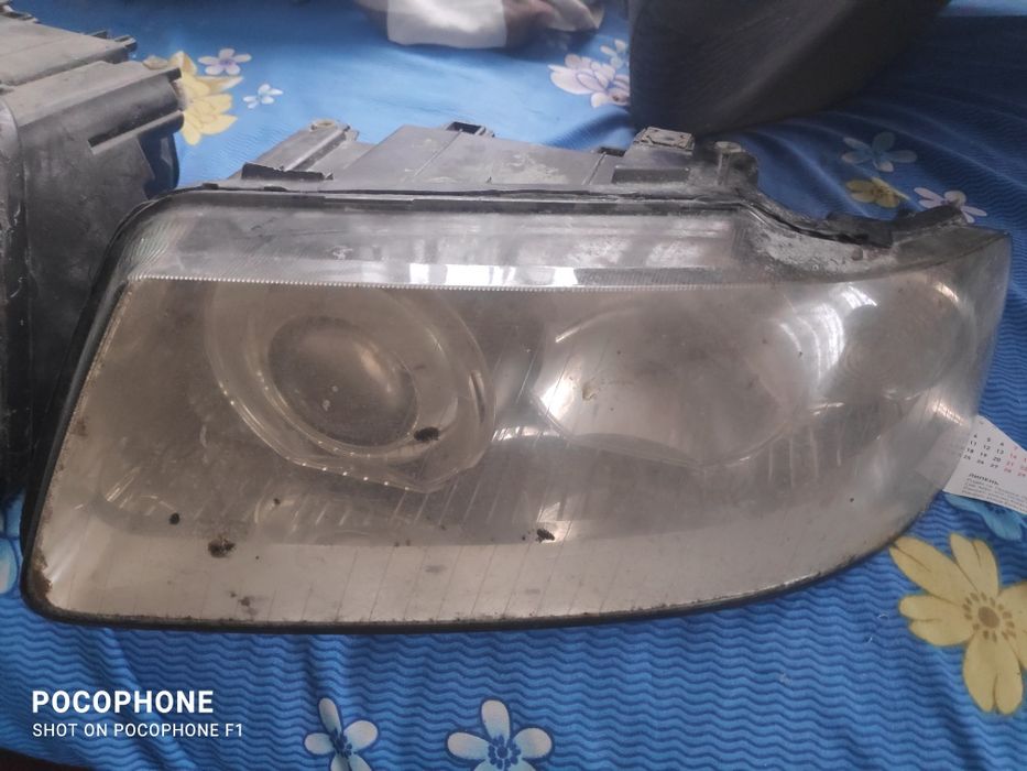 Фари Audi a3 a4 ліва+права