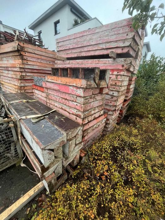 PERI TRIO 2,7m z osprzętem 251m2 Szalunek szalunki ścienne deskowania budowlane system do betonowania żelbety