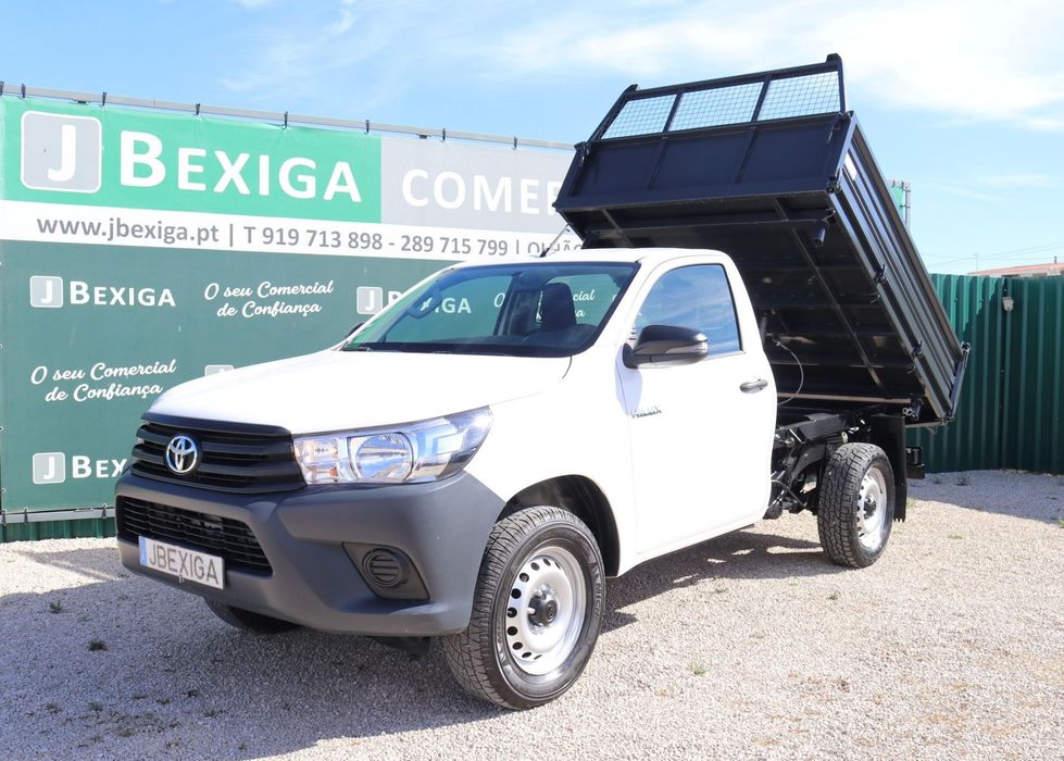 Toyota Hilux 2.4D-4D 4X4 Tribasculante C/Iva Incluído