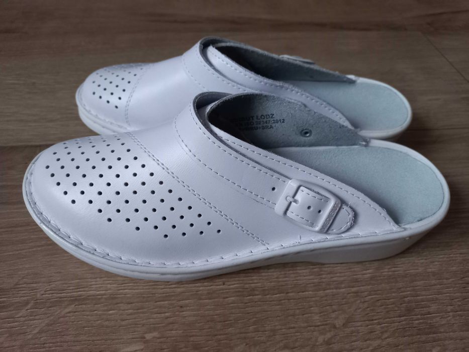 nowe klapki damskie r. 40