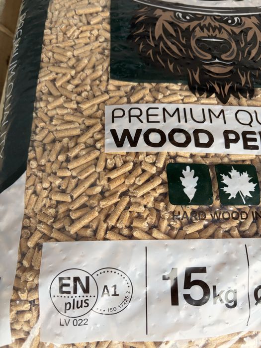 Pellet sosnowy 6mm JASNY certyfikat ENplus A1