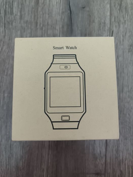 Nowy czarny smartwatch