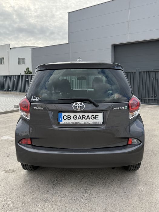 Toyota Verso-S — fotografia 5