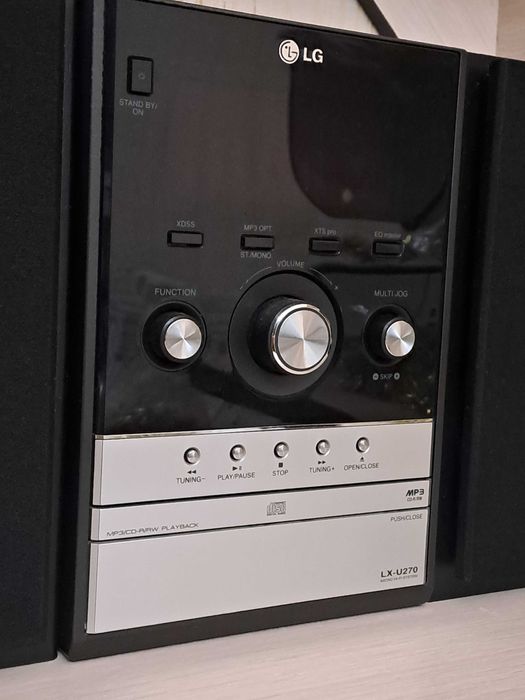 Музыкальный центр LG LX-U 270 X