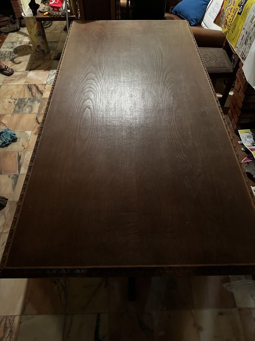 Móvel de Sala + Mesa + 8 cadeiras em couro