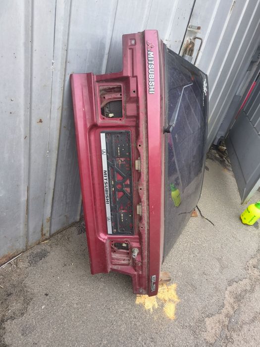 Mitsubishi galant 6 задняя ляда