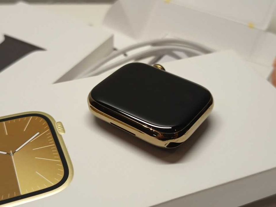 Apple Watch Series 9 45mm A2984 Gold Stainless Sk