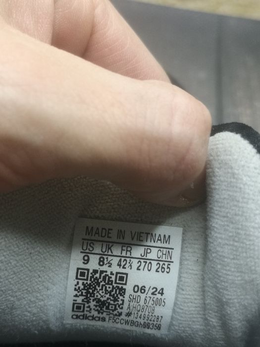 Buty Adidas Campus 00s r42,5