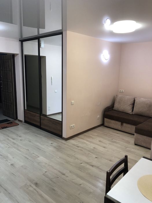Оренда 1-К ЕРОДВУШКИ ГЕНЕРАТОР ОСББ ТРЦ Піраміда МЕТРО АТБ Єпіцентр метро Харківська Позняки вул.Крушельницької 15