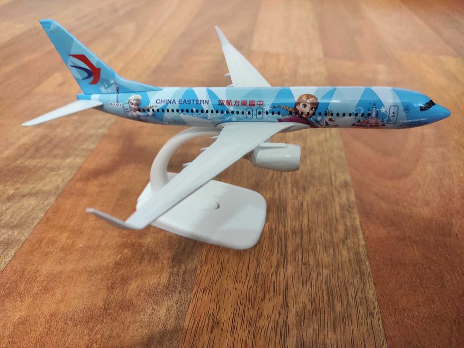 Nowy metalowy duży 20 cm model samolotu