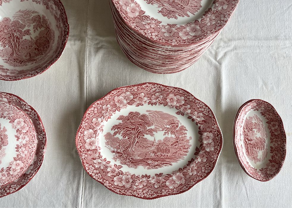 Serviço de jantar Enoch Wedgwood Woodland