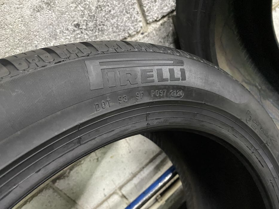 Зимові шини 265/40 R20 (104V) PIRELLI