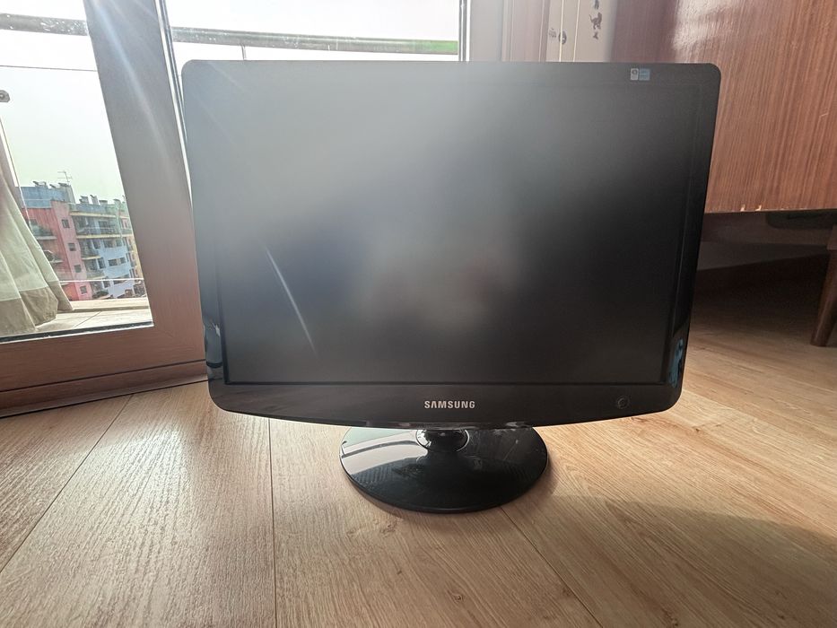 Monitor Samsung SyncMaster 2032BW445989277381447681