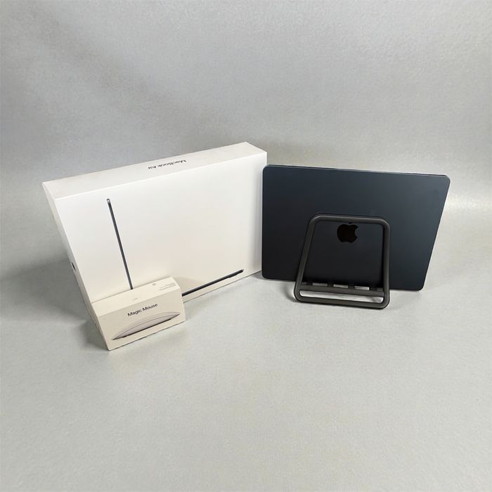 Macbook air m2 13”