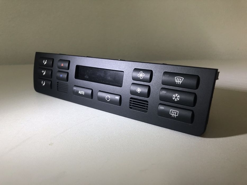 Display comando ar condicionado automático