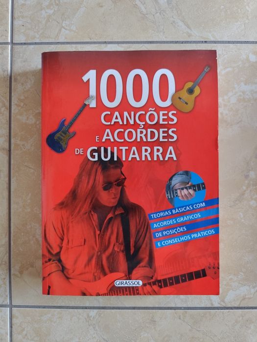 Livro 1000 canções e acordes de guitarra